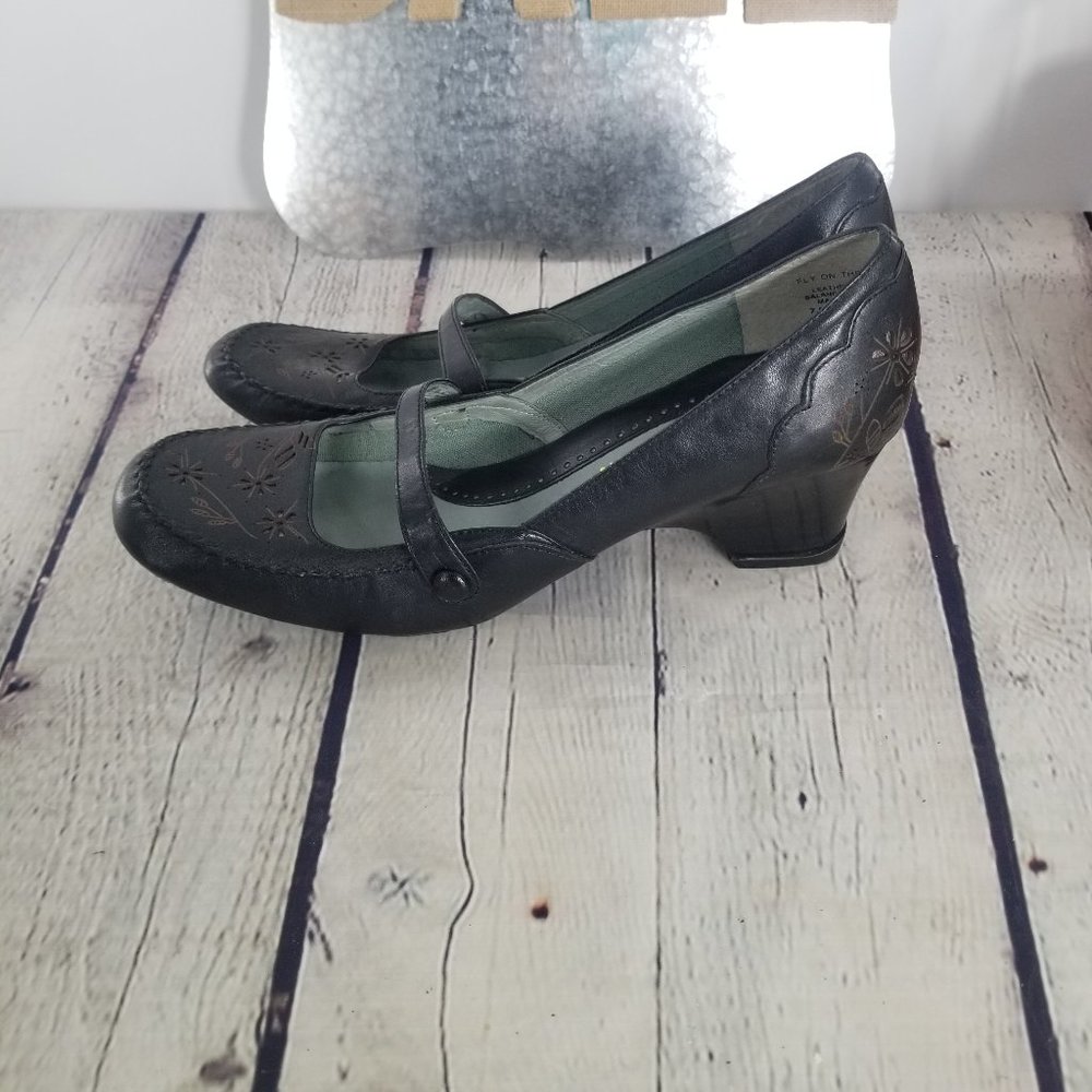 Kenneth Cole Reaction Low Heel Loafer 7.5M - Picture 2 of 8